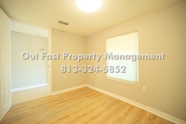 Building Photo - 4811 N 30th St