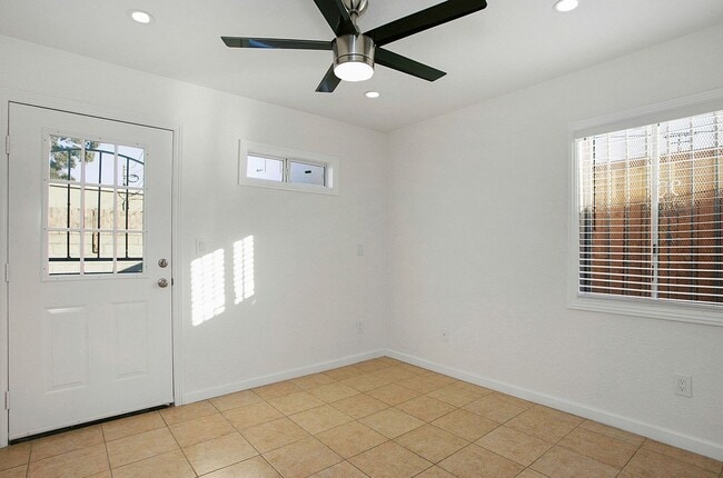 Building Photo - 5450- 5452 Linden Avenue