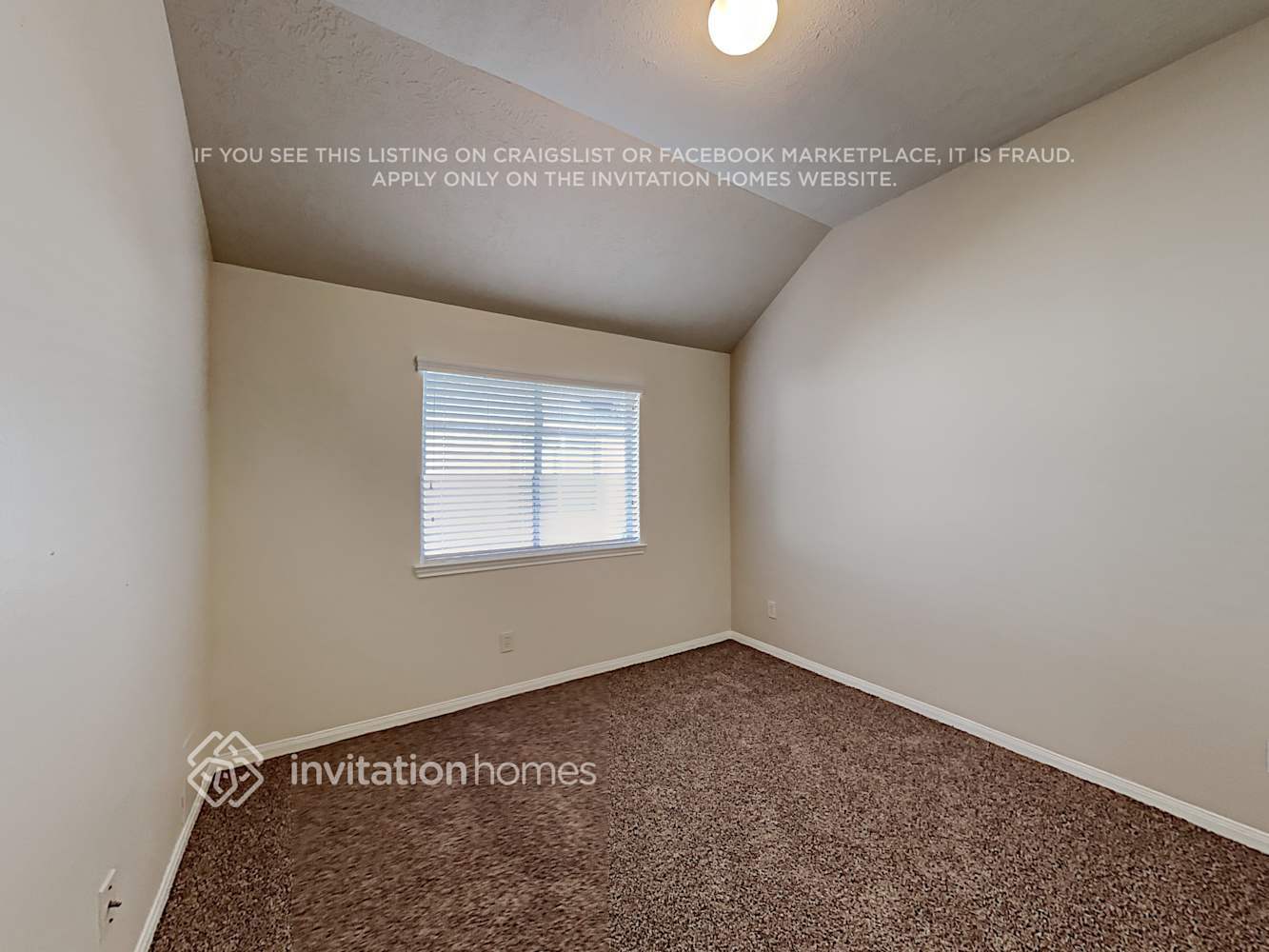 Building Photo - 30 Mira Loma Dr