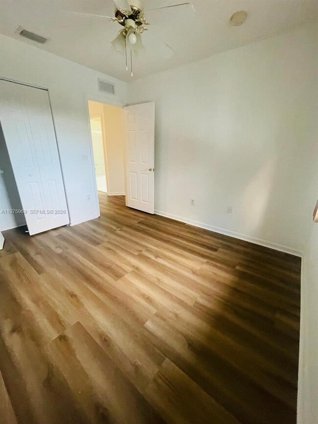 Building Photo - 8344 SW 27th St