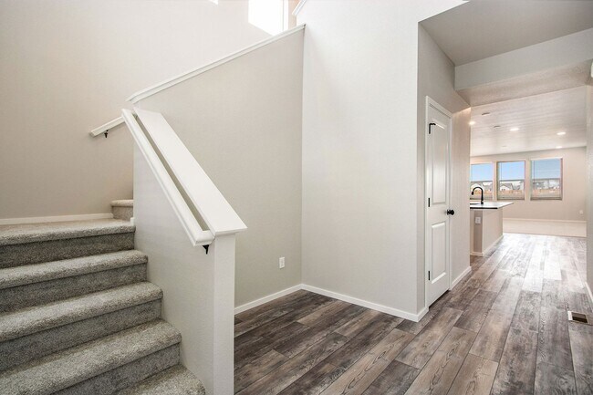 Building Photo - Stunning Home Built in 2022