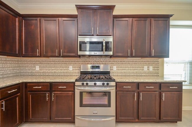 Building Photo - 3502 Fern Creek Ct