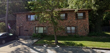 Building Photo - 1808 Sunrise Dr