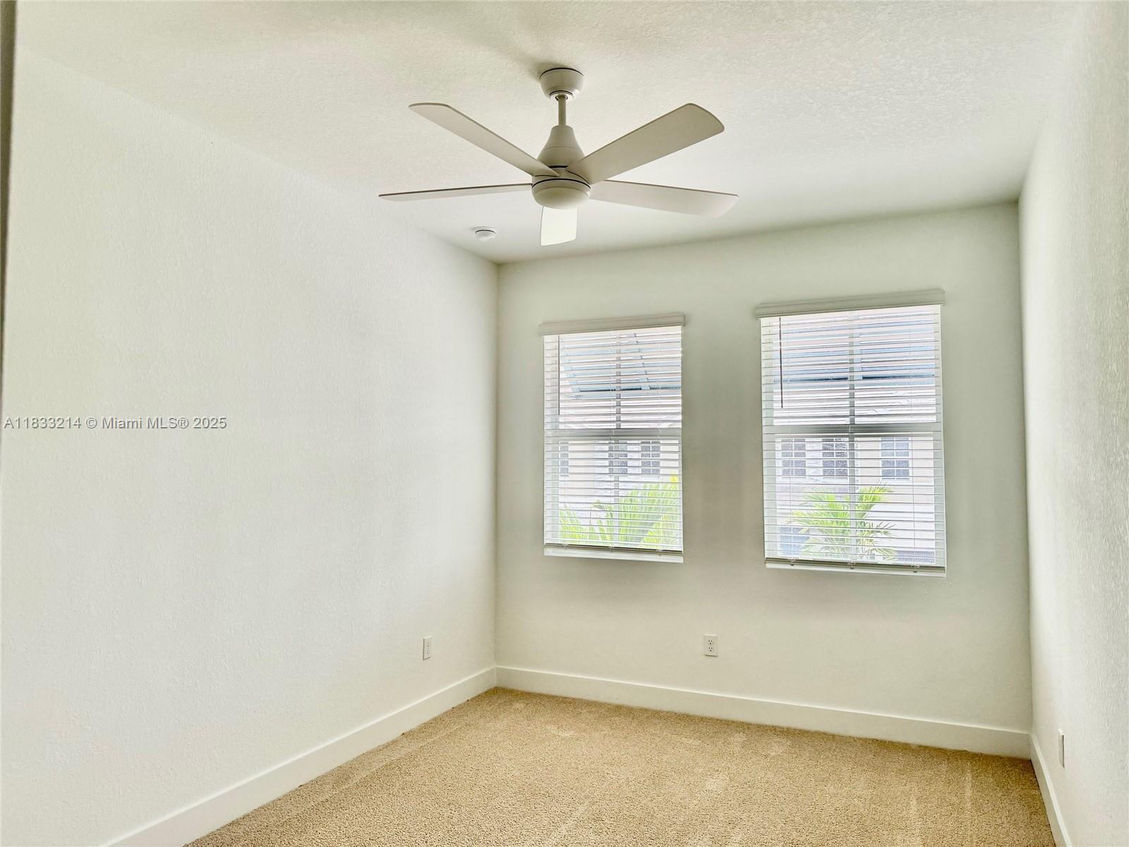 Building Photo - 142 SW 171st Way