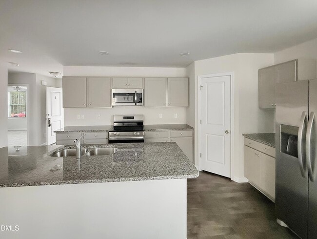 Building Photo - 289 Greenbay St