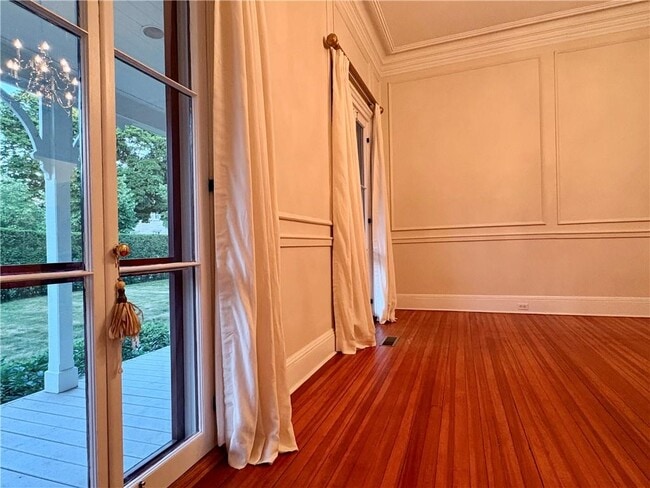 Building Photo - 20 Greenough Pl