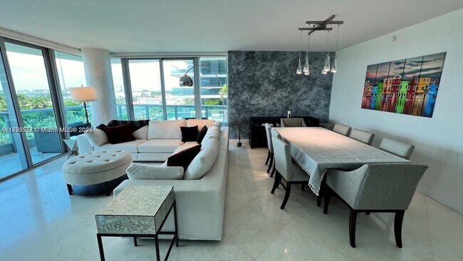 Building Photo - 9401 Collins Ave