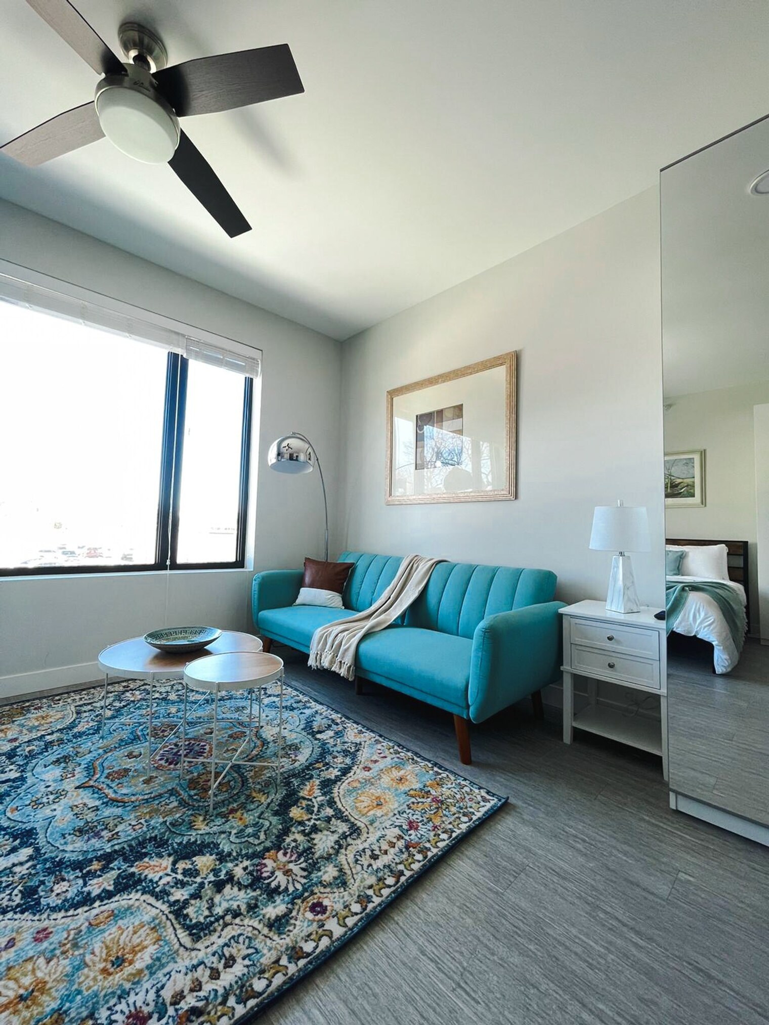 Building Photo - 2530 University Ave