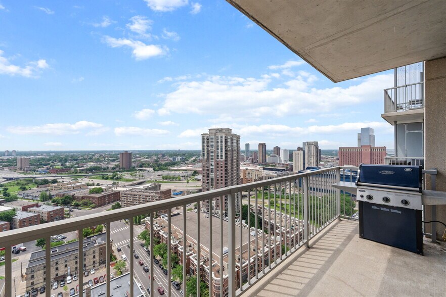 Balcony with Gas Grill - 929 Portland Ave