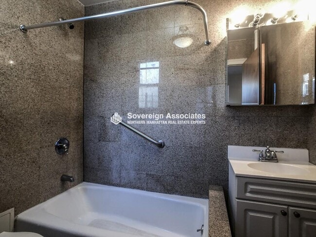 Floorplan - 700 Fort Washington Avenue