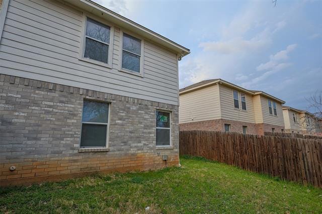 Building Photo - 1208 Village Garden Dr