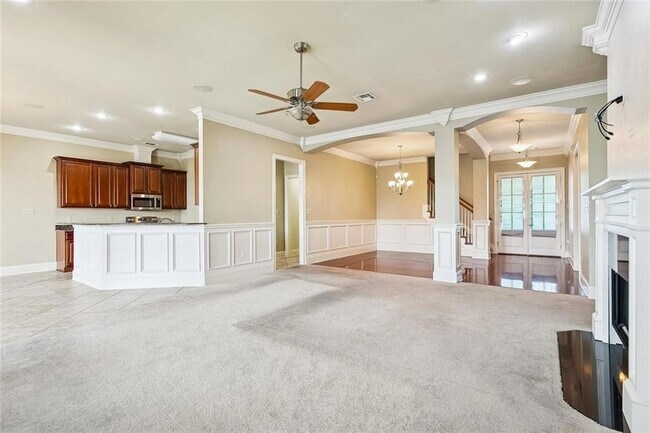 Building Photo - 108 Valiant Ln