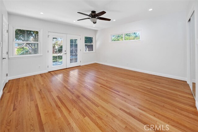 Building Photo - 1641 N Catalina St