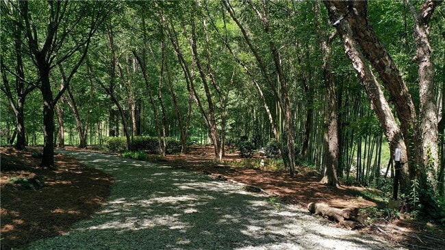 Building Photo - 2688 Rivers Edge Dr NE
