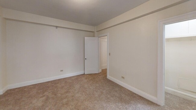 Building Photo - 1401 Beacon St