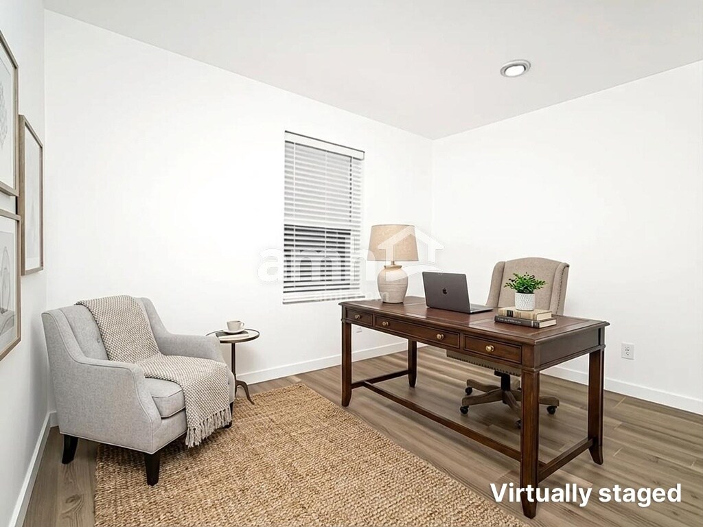 Building Photo - 5102 Turnstone St SE