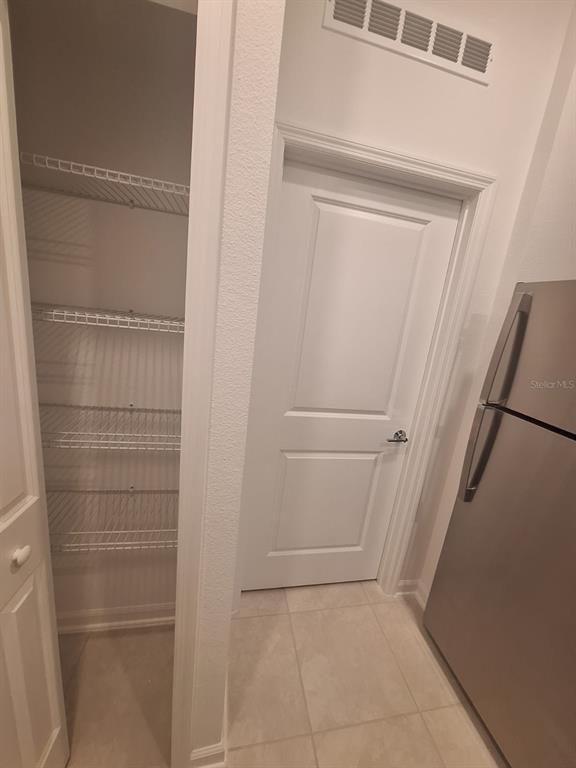 Building Photo - 3999 Ambrose Ave