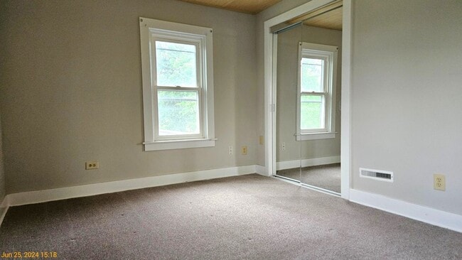 Building Photo - 3874 N Boston Rd