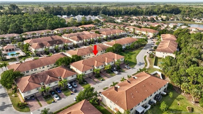 Building Photo - 9504 SW Otter Ln