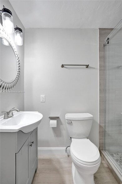 Building Photo - 3800 SW 58th Terrace
