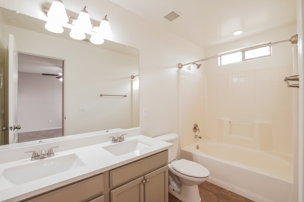 Building Photo - 25279 W Parkside Ln S