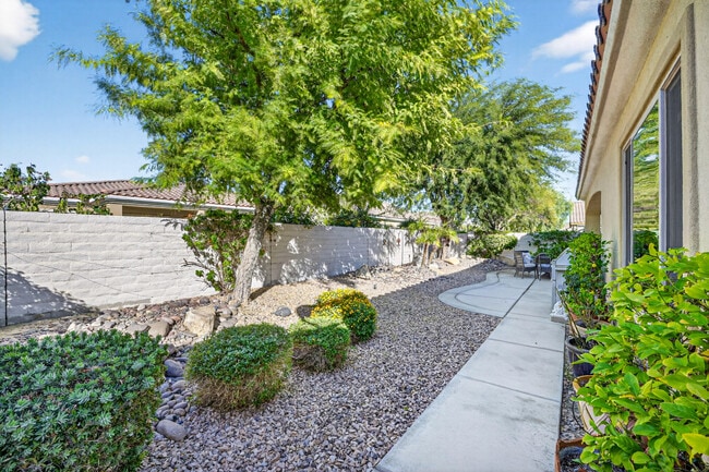 Building Photo - 80586 Camino Santa Juliana