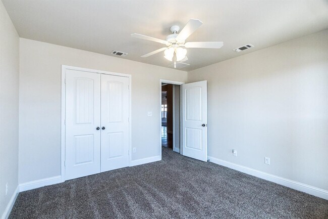 Building Photo - 9706 Ridgely Ave