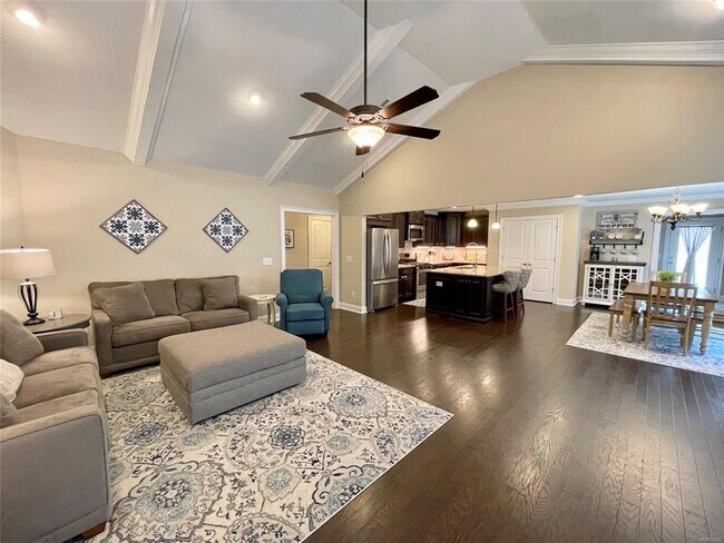 Building Photo - 941 Wheat Ridge Dr