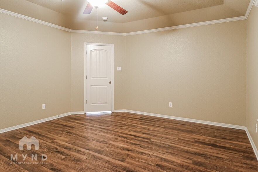 Building Photo - 158 Harvick Cir