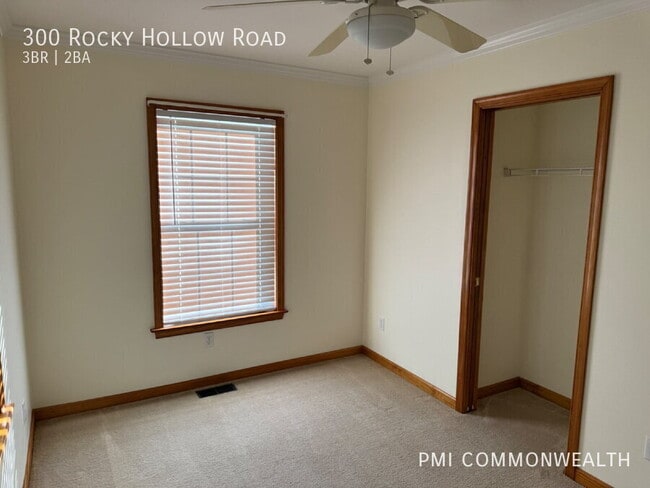 Building Photo - 300 Rocky Hollow Rd