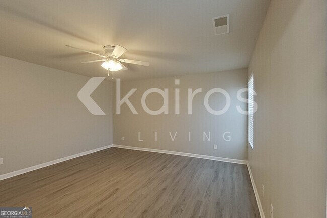 Building Photo - 633 Canal St