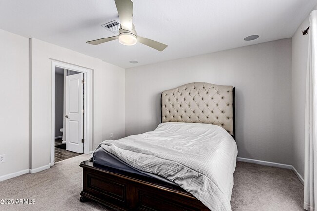 Building Photo - 17478 W Paraiso Ln