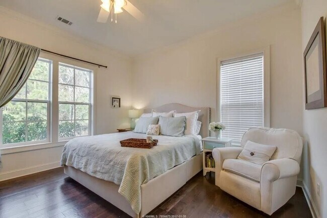 Building Photo - Lovely Home Located In Bluffton