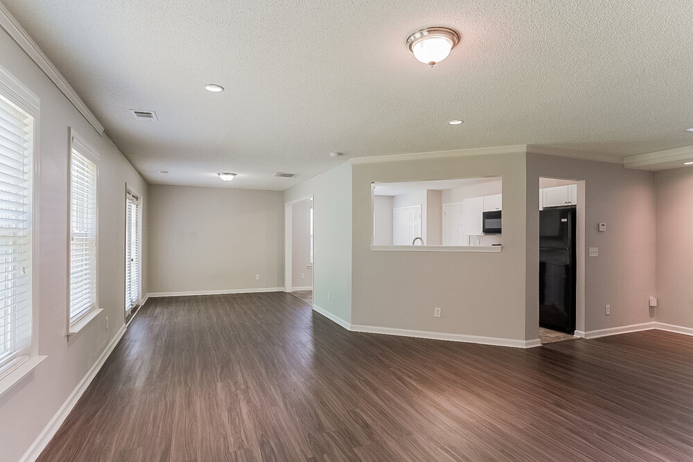Building Photo - 6726 Brookfield Way