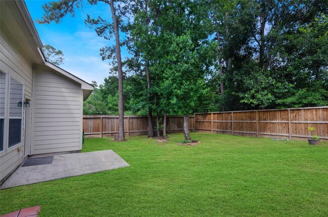 Building Photo - 6 Colewood Ct