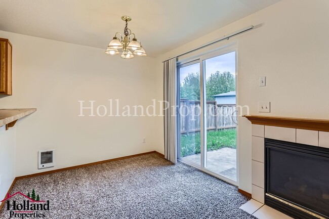 Building Photo - Cozy Comfort in Beaverton – 3-Bed, 2.5-Bat...
