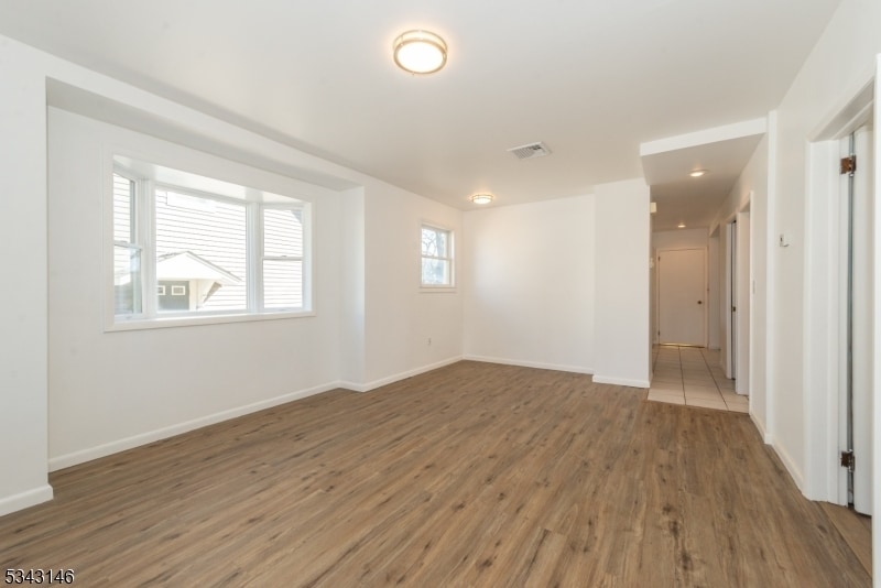 Building Photo - 94 Elberon Ave