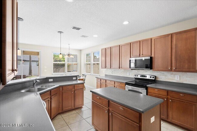 Building Photo - 12174 Wynnfield Lakes Cir