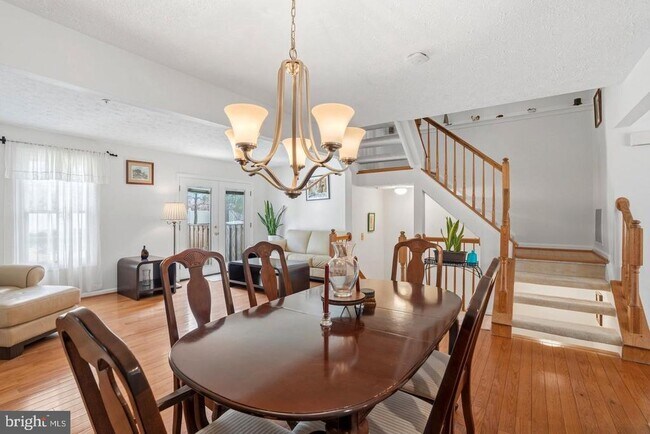 Building Photo - 8016 Brightlight Pl