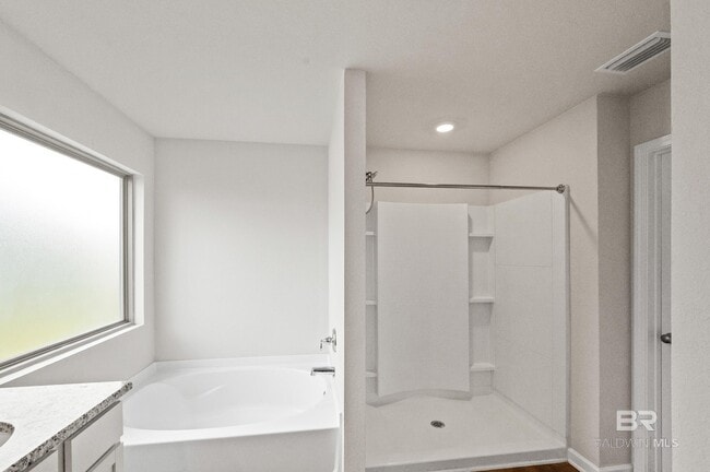 Building Photo - 32206 Terranova Lp
