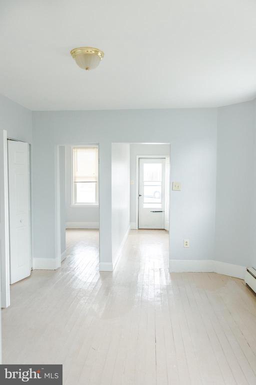 Building Photo - 420 Faulkner Ave