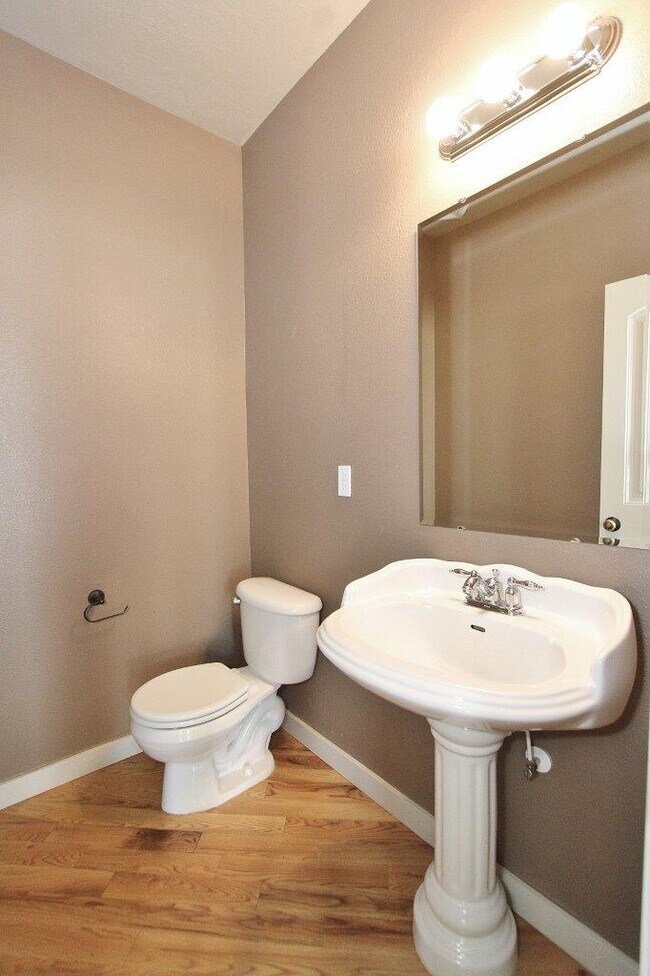 Building Photo - 5256 W McMurtrey St