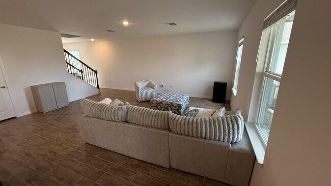 Building Photo - 12761 SW Orvieto Wy