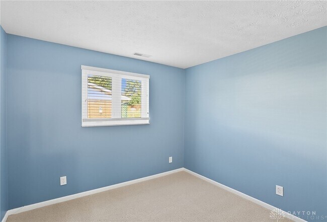 Building Photo - 1033 Georgian Dr