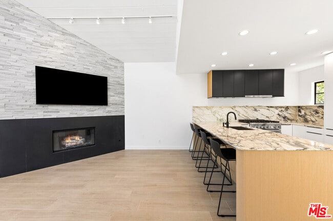 Building Photo - 29233 Heathercliff Rd