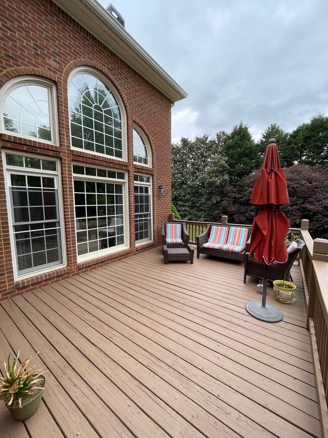 Building Photo - Beautiful Oconee County Home in Old Waverly