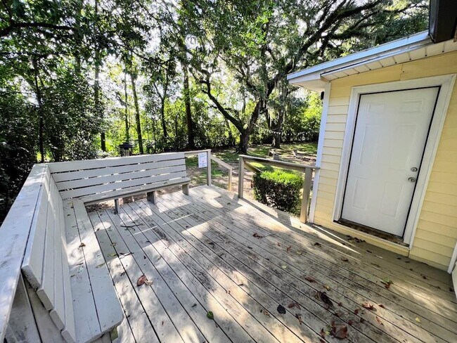 Building Photo - 119 Westridge Dr