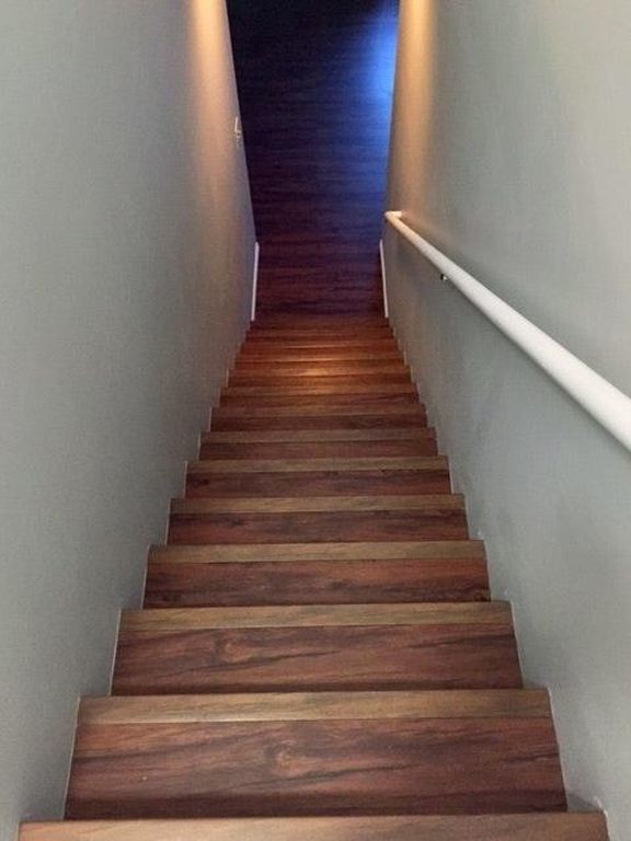 Building Photo - 708 S Red Oaks Cir