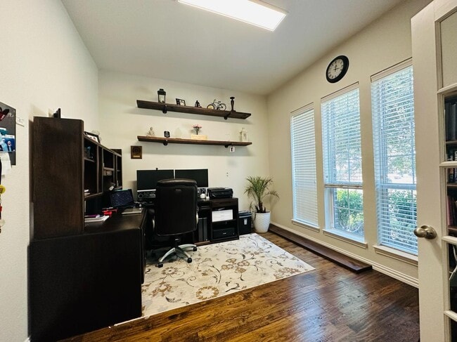 Building Photo - 2448 Elm Valley Dr