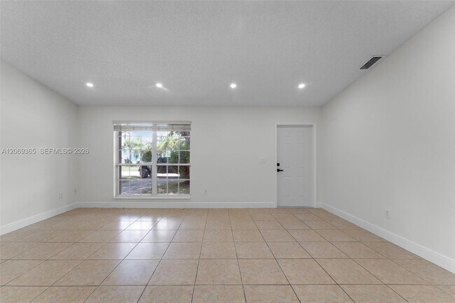 Building Photo - 13830 SW 282nd St